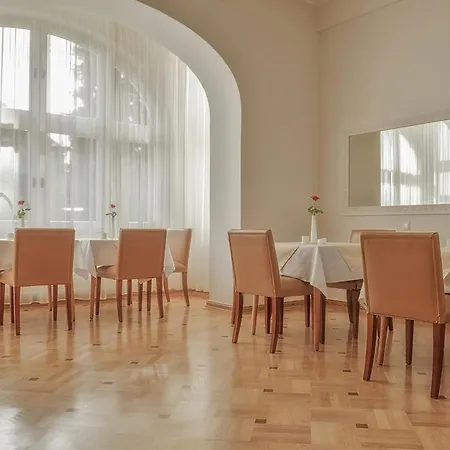 Augustenhof Hotel