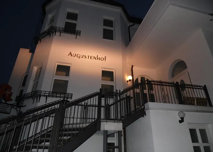 Augustenhof 酒店 3*